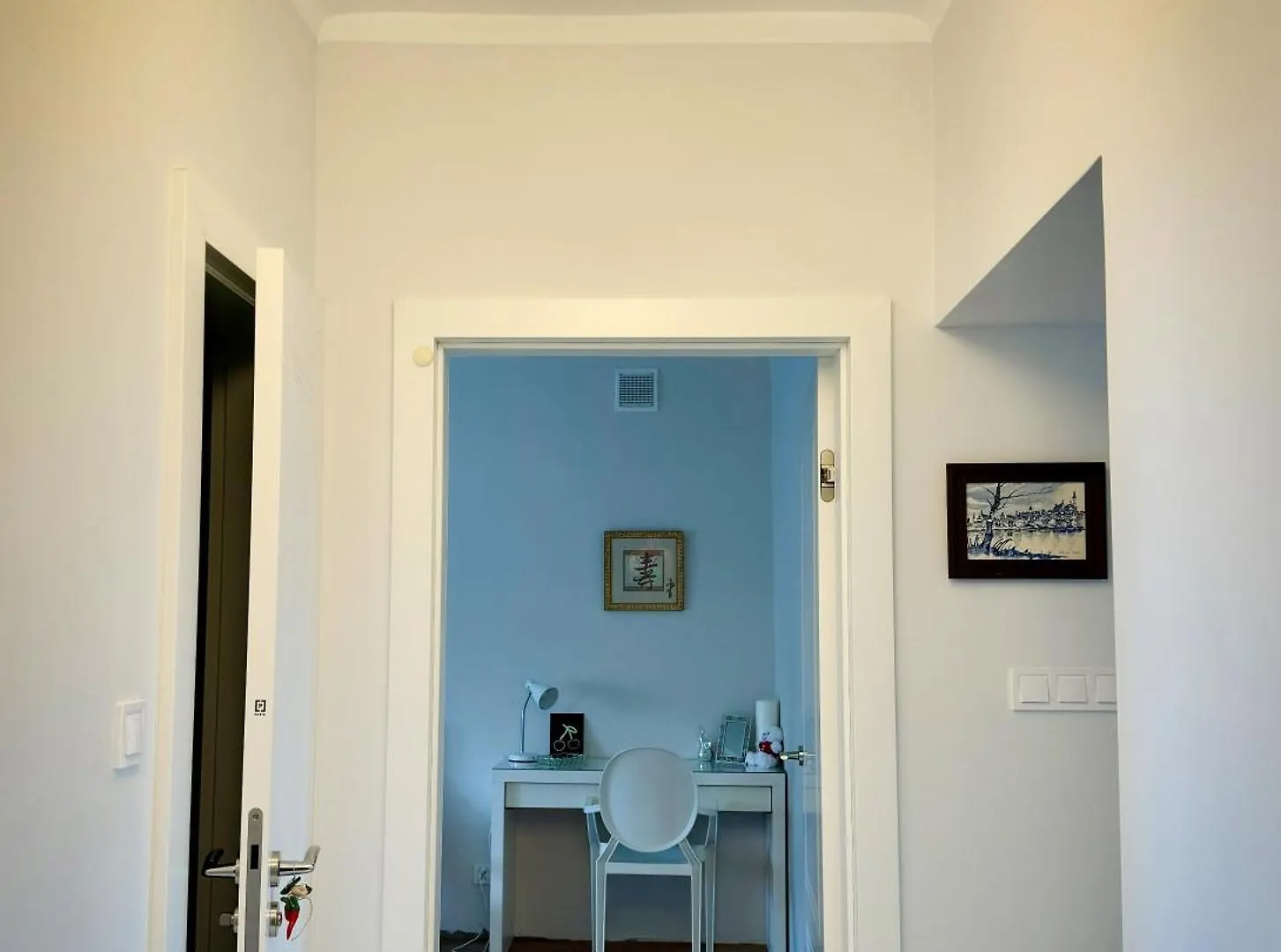 43M2 Apartament Saski- Blisko Starowki I Dworca Centralnego- Elektoralna 19A Warsaw Apartment