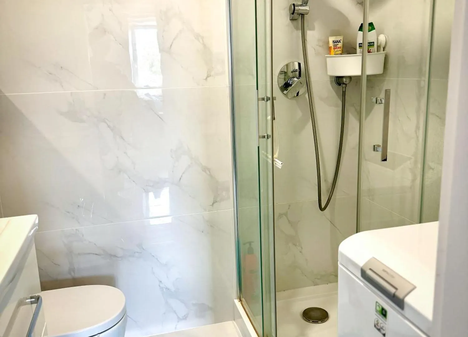 43M2 Apartament Saski- Blisko Starowki I Dworca Centralnego- Elektoralna 19A Warsaw Apartment